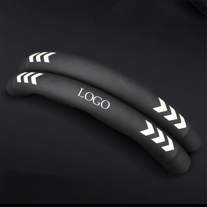 Capa de Volante Universal e Antiderrapante Personalizada - Jetta VoltUltra™ [ESTOQUE LIMITADO]